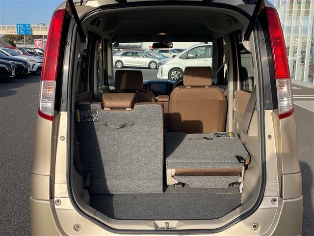 ルークス G 純正SDナビ パワースライドドア バックカメラ ETC プッシュスタート スペアキー 純正フロアマット パワーステアリング パワーウインドウ エアバックW 取扱説明書(27枚目)