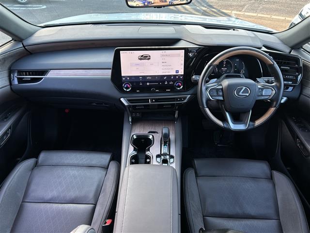 ＲＸ ＲＸ３５０ｈ　バージョンＬ　純正ナビ　全方位カメラー　コーナーセンサー前後　ＥＴＣ２．０　ＢＳＭ　電動リアゲート　ＬＥＤヘッドライト　クルーズコントロール　パワーシート　シートヒーター　ベンチレーション　パドルシフト　純正ＡＷ（2枚目）