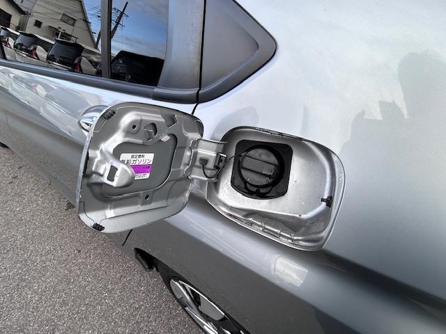 グレイス ハイブリッドLX 純正ナビ バックカメラ 衝突軽減ブレーキ クルーズコントロール 横滑り防止装置 レーダー探知機 ドライブレコーダー 前席シートヒーター LEDヘッドライト オートライト ドアバイザー スマートキー(27枚目)