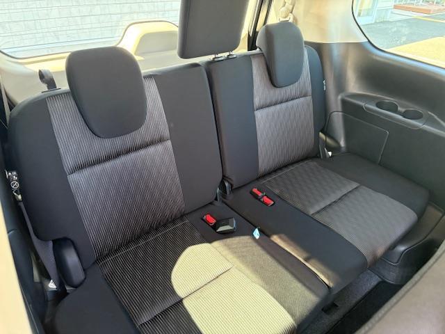 セレナ ハイウェイスター V フリップダウンモニター 純正10型ナビ 全方位カメラ プロパイロット ブラインドスポットモニター エマージェンシーブレーキ 両側パワースライドドア デジタルミラー シートヒーター ドラレコ ETC(26枚目)