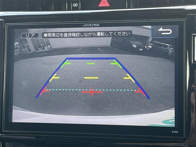 ハリアー プレミアム　９型ＡＬＰＡＮＥナビ　サンルーフ　モデリスタ　バックカメラ　９型プライベートモニター　クルコン　衝突被害軽減システム　レーンキープアシスト　横滑り防止装置　電動リアゲート　ビルトインＥＴＣ（7枚目）