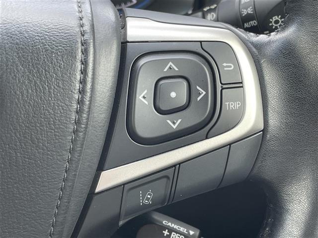 ハリアー プレミアム　９型ＡＬＰＡＮＥナビ　サンルーフ　モデリスタ　バックカメラ　９型プライベートモニター　クルコン　衝突被害軽減システム　レーンキープアシスト　横滑り防止装置　電動リアゲート　ビルトインＥＴＣ（15枚目）