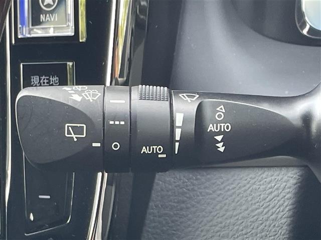 ハリアー プレミアム　９型ＡＬＰＡＮＥナビ　サンルーフ　モデリスタ　バックカメラ　９型プライベートモニター　クルコン　衝突被害軽減システム　レーンキープアシスト　横滑り防止装置　電動リアゲート　ビルトインＥＴＣ（16枚目）
