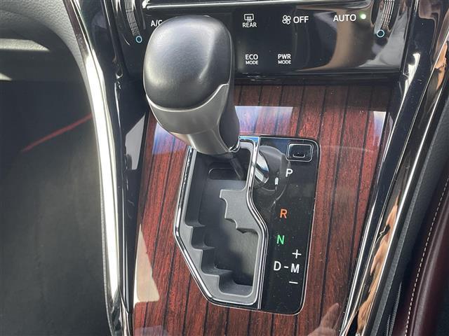 ハリアー プレミアム　９型ＡＬＰＡＮＥナビ　サンルーフ　モデリスタ　バックカメラ　９型プライベートモニター　クルコン　衝突被害軽減システム　レーンキープアシスト　横滑り防止装置　電動リアゲート　ビルトインＥＴＣ（20枚目）