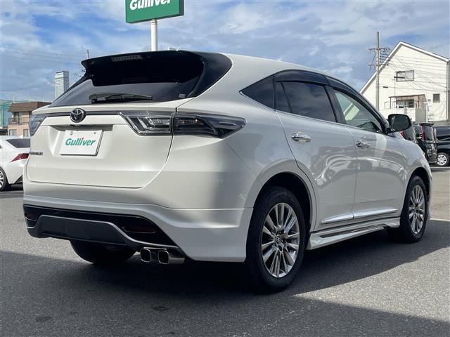 ハリアー プレミアム　９型ＡＬＰＡＮＥナビ　サンルーフ　モデリスタ　バックカメラ　９型プライベートモニター　クルコン　衝突被害軽減システム　レーンキープアシスト　横滑り防止装置　電動リアゲート　ビルトインＥＴＣ（39枚目）