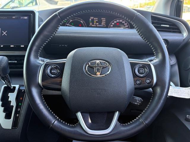 シエンタ Ｇ　セーフティエディション　純正９型ナビ　パノラミックビューモニター　両側パワースライドドア　シートヒーター　ステアリングヒーター　ドライブレコーダー　ビルトインＥＴＣ２．０　トヨタセーフティ　純正アルミホイール　スマートキー（16枚目）