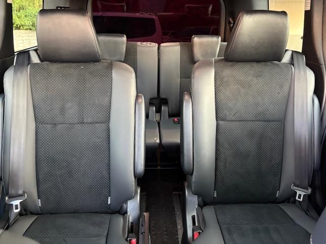 ヴォクシー ZS 煌III 純正9型ナビ フルセグ 両側パワースライドドア デジタルインナーミラー トヨタセーフティセンス ハーフレザーシート ビルトインETC LEDヘッドライト クラランスソナー スマートキー 純正AW(29枚目)