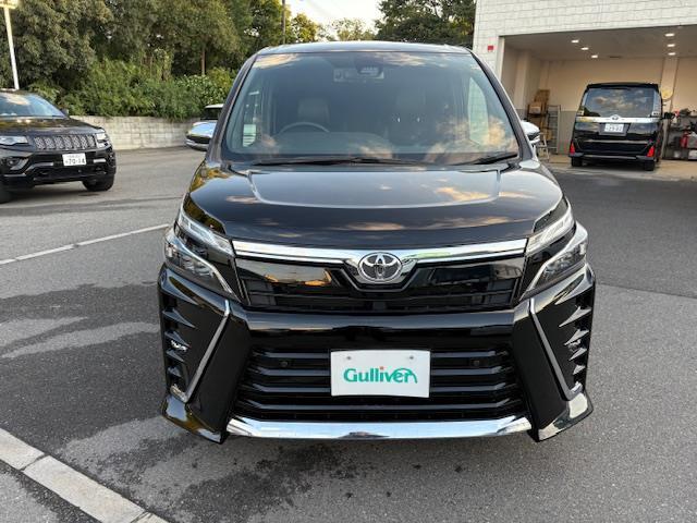 ヴォクシー ZS 煌III 純正9型ナビ フルセグ 両側パワースライドドア デジタルインナーミラー トヨタセーフティセンス ハーフレザーシート ビルトインETC LEDヘッドライト クラランスソナー スマートキー 純正AW(34枚目)