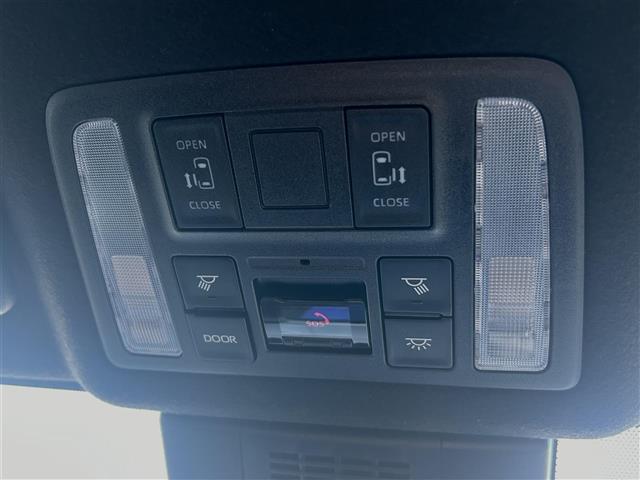 ヴォクシー S-Z 10.5型ナビ 14型後席モニター 両側パワースライドドア レーダークルーズコントロール 衝突被害軽減システム レーンキープアシスト 横滑り防止装置 コーナーセンサー シートヒーター(6枚目)