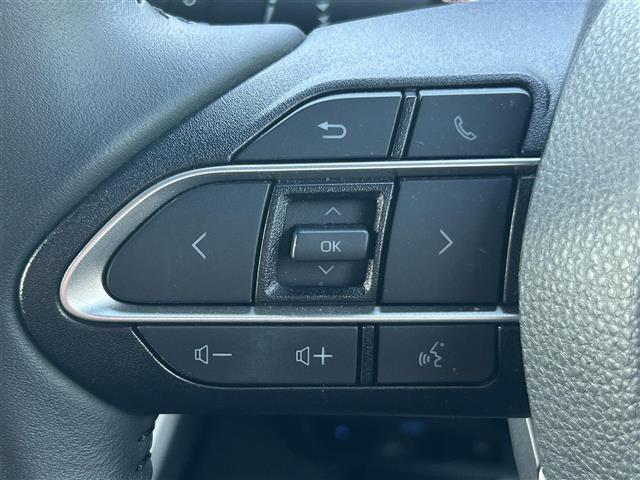 ヴォクシー S-Z 10.5型ナビ 14型後席モニター 両側パワースライドドア レーダークルーズコントロール 衝突被害軽減システム レーンキープアシスト 横滑り防止装置 コーナーセンサー シートヒーター(10枚目)