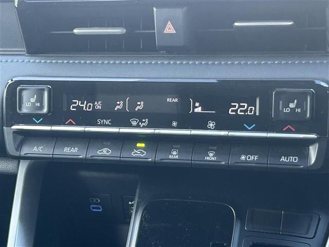 ヴォクシー S-Z 10.5型ナビ 14型後席モニター 両側パワースライドドア レーダークルーズコントロール 衝突被害軽減システム レーンキープアシスト 横滑り防止装置 コーナーセンサー シートヒーター(16枚目)