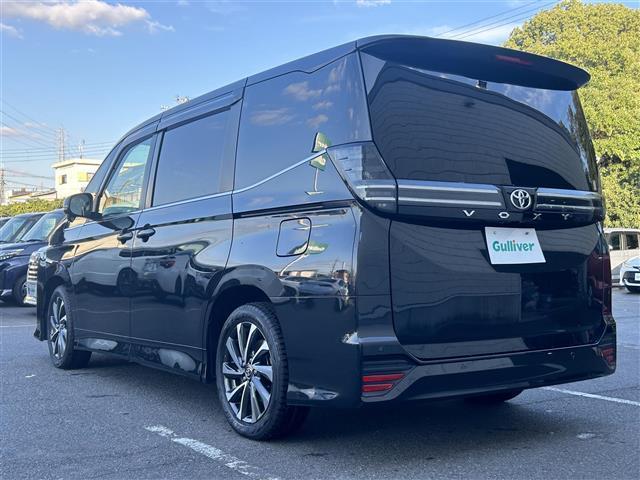 ヴォクシー S-Z 10.5型ナビ 14型後席モニター 両側パワースライドドア レーダークルーズコントロール 衝突被害軽減システム レーンキープアシスト 横滑り防止装置 コーナーセンサー シートヒーター(36枚目)