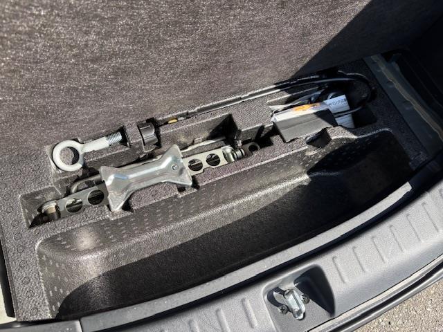 N-BOX G・Lパッケージ ナビ TV バックカメラ デジタルミラー 片側パワースライドドア ビルトインETC ミラー一体型ドライブレコーダー ステアリングスイッチ 横滑り防止装置 プッシュスタート スマートキー ドアバイザー(31枚目)