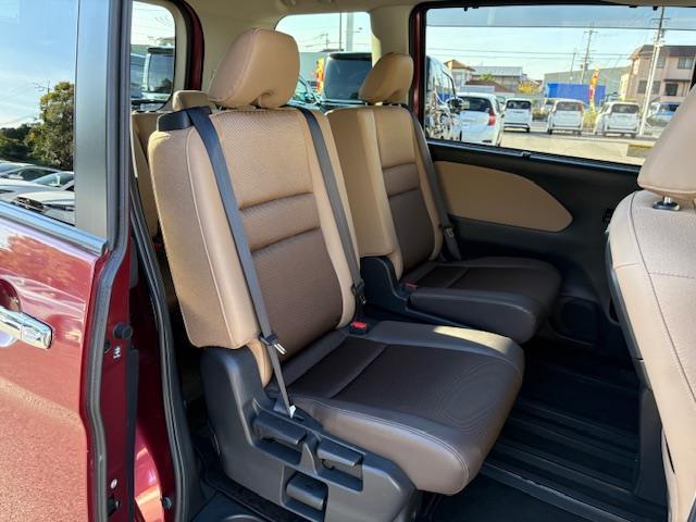 セレナ G フリップダウンモニター 純正9型ナビ アラウンドビューモニター プロパイロット デジタルミラー 両側パワースライドドア エマージェンシーブレーキ パーキングアシスト 追従クルコン ドラレコ ETC(26枚目)