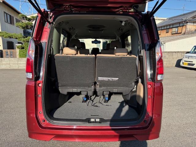 セレナ G フリップダウンモニター 純正9型ナビ アラウンドビューモニター プロパイロット デジタルミラー 両側パワースライドドア エマージェンシーブレーキ パーキングアシスト 追従クルコン ドラレコ ETC(29枚目)