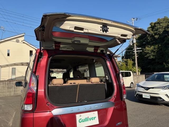 セレナ G フリップダウンモニター 純正9型ナビ アラウンドビューモニター プロパイロット デジタルミラー 両側パワースライドドア エマージェンシーブレーキ パーキングアシスト 追従クルコン ドラレコ ETC(30枚目)