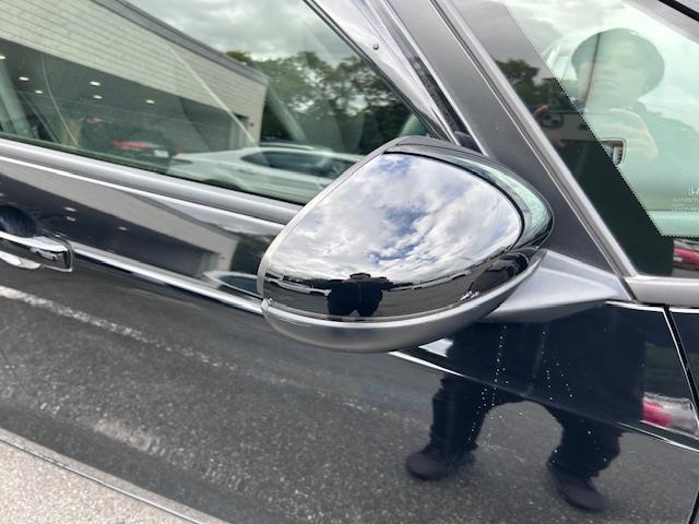 フィット ｅ：ＨＥＶホーム　純正９型ディスプレイオーディオ　バックカメラ　衝突被害軽減システム　レーンキープアシスト　コーナーセンサー　アダクティブクルーズコントロール　純正ドライブレコーダー　純正ＥＴＣ　ＬＥＤヘッドライト（31枚目）