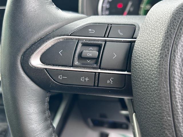 ノア Ｓ－Ｚ　快適利便パッケージ　純正ディスプレイオーディオ　バックカメラ　ＢＳＭ　トヨタアドバンスパーク　パンズフリー両側パワースライドドア　ドライブレコーダー　ビルトインＥＴＣ２．０　ＬＥＤヘッドライト（21枚目）