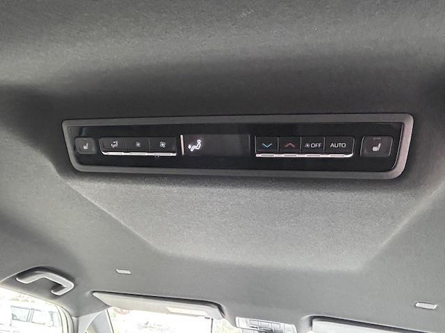 ノア Ｓ－Ｚ　快適利便パッケージ　純正ディスプレイオーディオ　バックカメラ　ＢＳＭ　トヨタアドバンスパーク　パンズフリー両側パワースライドドア　ドライブレコーダー　ビルトインＥＴＣ２．０　ＬＥＤヘッドライト（26枚目）