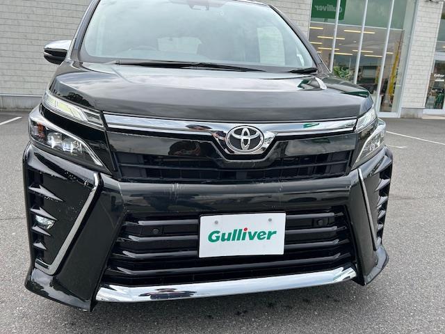 ヴォクシー ZS 煌III 10インチナビ フルセグ Bluetooth バックカメラ フリップダウンモニター 両側パワースライドドア HDMI クルーズコントロール 前後ドラレコ 前後コーナーセンサー ETC フロアーマット(32枚目)