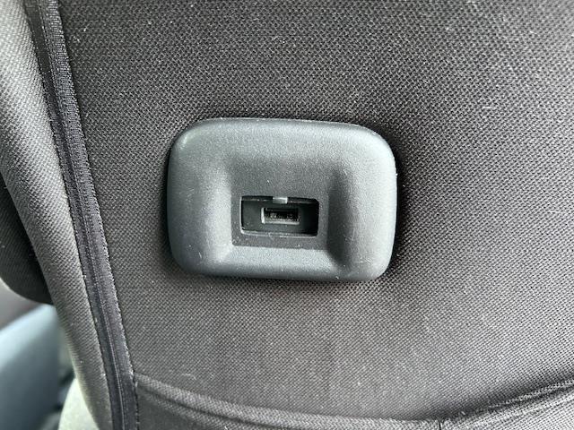 セレナ ハイウェイスター　ＶセレクションＩＩ　９インチナビ　フルセグ　Ｂｌｕｅｔｏｏｔｈ　全方位カメラ　フリップダウンモニター　クルーズコントロール　両側パワースライドドア　前後コーナーセンサー　ドライブレコーダー　ＥＴＣ　ＬＥＤヘッドライト（24枚目）