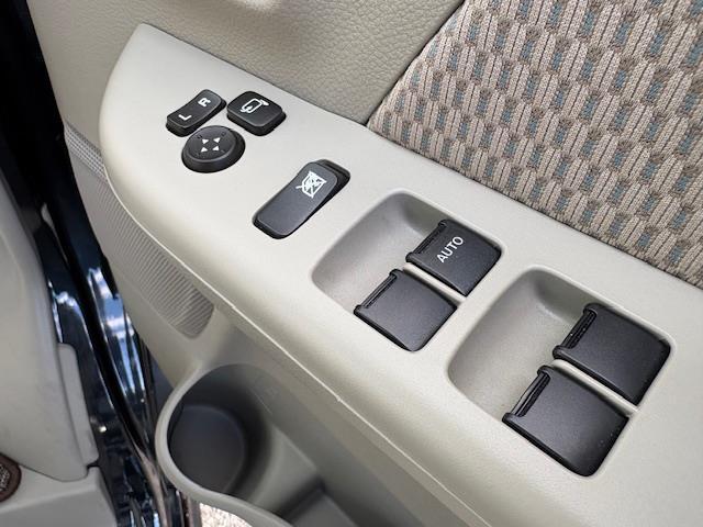 ＮＶ１００クリッパーリオ Ｇ　Ｂｌｕｅｔｏｏｔｈオーディオ　両側パワースライドドア　オートステップ　シートヒーター　ＬＥＤヘッドライト　オートライト　ＵＳＢ　衝突軽減ブレーキ　パーキングセンサー　スマートキー　フロアマット（12枚目）