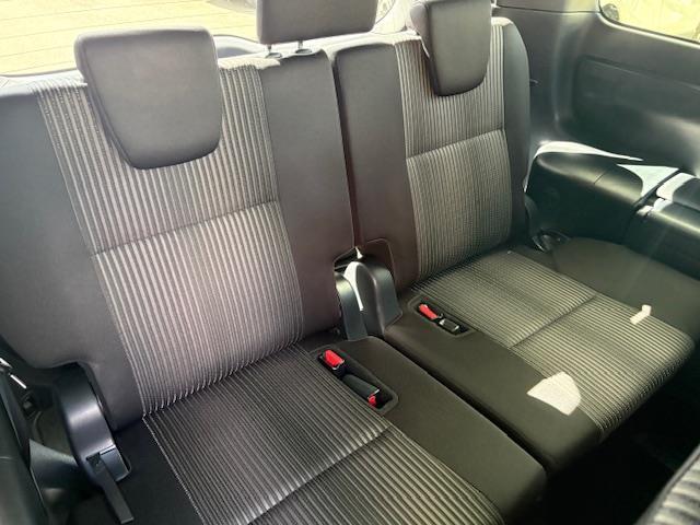 ヴォクシー ZS 煌II 純正10インチナビ バックカメラ 衝突被害軽減システム クルーズコントロール 両側パワースライドドア ビルトインETC LEDヘッドライト オートライト 純正アルミホイール 純正フロアマット スペア鍵(27枚目)