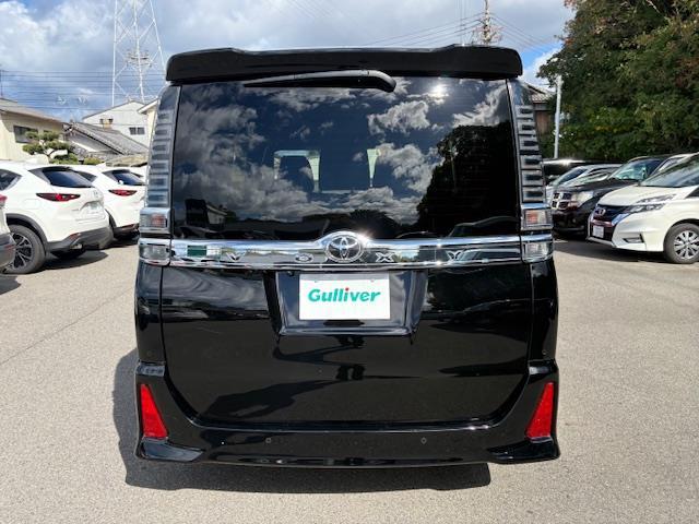 ヴォクシー ZS 煌II 純正10インチナビ バックカメラ 衝突被害軽減システム クルーズコントロール 両側パワースライドドア ビルトインETC LEDヘッドライト オートライト 純正アルミホイール 純正フロアマット スペア鍵(41枚目)