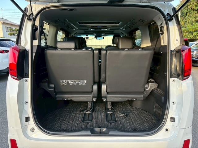 アルファード ２．５Ｓ　Ｃパッケージ　ＡＬＰＩＮＥ１１インチナビ　フルセグ　Ｂｌｕｅｔｏｏｔｈ　バックカメラ　ＡＬＰＩＮＥフリップダウンモニター　本革レザーシート　後席シートヒータ　サンルーフ　ＡＣ１００Ｖ　デジタルインナーミラー　ＢＳＭ（13枚目）