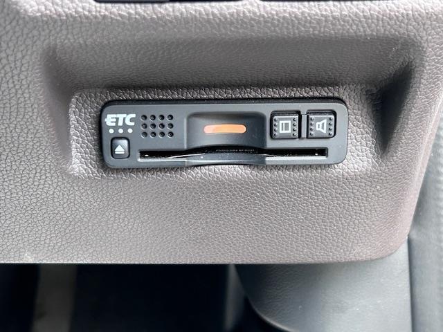 フリード G・ホンダセンシング 純正9インチナビ フルセグ Bluetooth バックカメラ フリップダウンモニター 両側パワースライドドア シートヒーター レーダークルーズコントロール LEDヘッドライト ETC ドラレコ(7枚目)