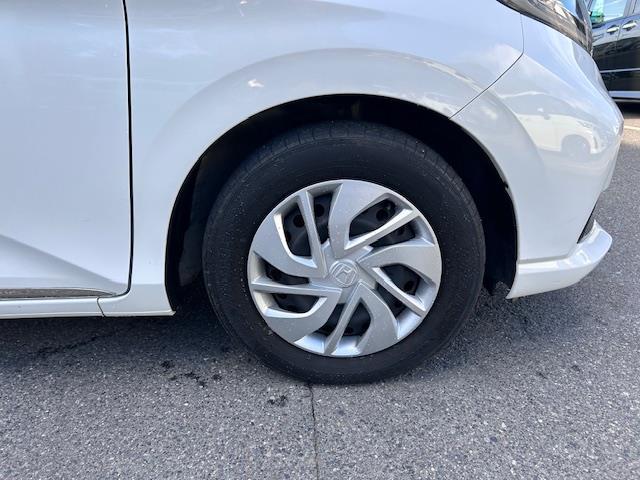 フリード G・ホンダセンシング 純正9インチナビ フルセグ Bluetooth バックカメラ フリップダウンモニター 両側パワースライドドア シートヒーター レーダークルーズコントロール LEDヘッドライト ETC ドラレコ(14枚目)