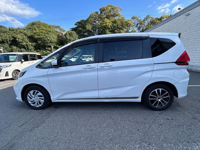 フリード G・ホンダセンシング 純正9インチナビ フルセグ Bluetooth バックカメラ フリップダウンモニター 両側パワースライドドア シートヒーター レーダークルーズコントロール LEDヘッドライト ETC ドラレコ(36枚目)