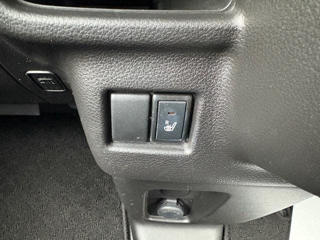 スペーシアカスタム ハイブリッドXS 社外ナビ 全方位モニター フルセグ DVD 両側パワースライドドア ヘッドアップディスプレイ シートヒーター デュアルセンサーブレーキ ビルトインETC ハーフレザーシート LEDヘッドライト(9枚目)