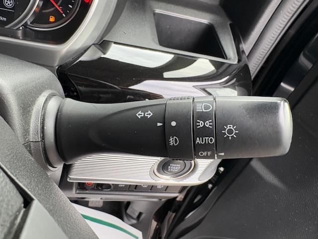 スペーシアカスタム ハイブリッドXS 社外ナビ 全方位モニター フルセグ DVD 両側パワースライドドア ヘッドアップディスプレイ シートヒーター デュアルセンサーブレーキ ビルトインETC ハーフレザーシート LEDヘッドライト(18枚目)