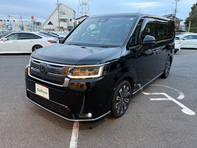 ステップワゴン e:HEVスパーダ プレミアムライン 純正15.6型フリップダウンモニター 純正11.4型ナビ 全方位カメラ BSM ホンダセンシング 電動リアゲート 両側パワースライドドア ドラレコ 前/後席シートヒーター ETC オットマンチェア(35枚目)