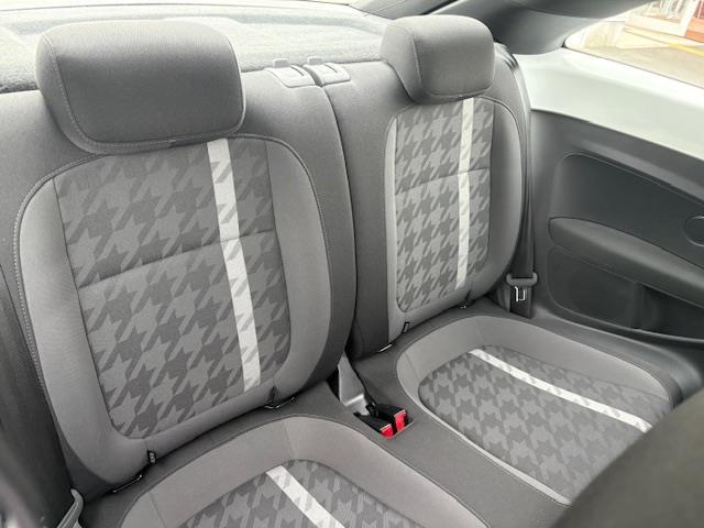 ザ・ビートル デザインマイスター　ナビ　バックカメラ　フルセグ　ブラインドスポットモニター　クルーズコントロール　ドライブレコーダー　ＨＩＤヘッドライト　純正アルミホイール　オートライト　スマートキー　パドルシフト　プッシュスタート（30枚目）