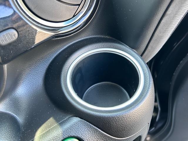 Ｎ－ＢＯＸ Ｇ・Ｌパッケージ　純正ナビ　バックカメラ　ＴＶ　片側パワースライドドア　ＨＩＤヘッドライト　ＥＴＣ　ステアリングスイッチ　オートライト　純正アルミホイール　プッシュスタート　スマートキー　アイドリングストップ（13枚目）