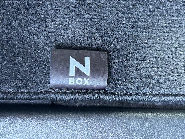 Ｎ－ＢＯＸ Ｇ・Ｌパッケージ　純正ナビ　バックカメラ　ＴＶ　片側パワースライドドア　ＨＩＤヘッドライト　ＥＴＣ　ステアリングスイッチ　オートライト　純正アルミホイール　プッシュスタート　スマートキー　アイドリングストップ（15枚目）