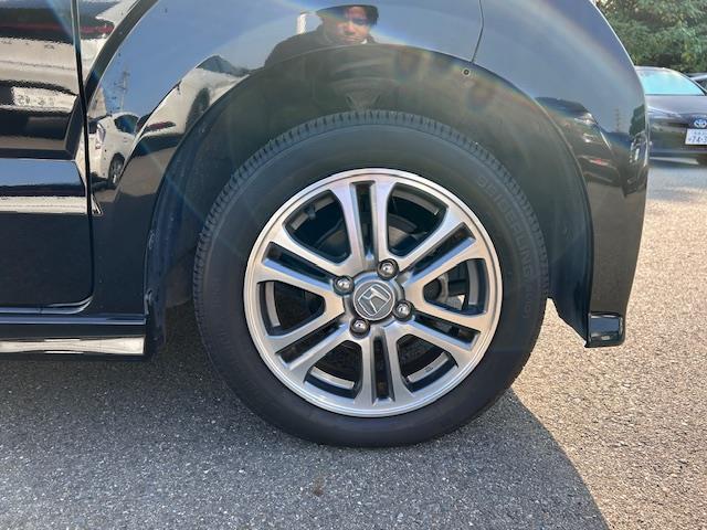 Ｎ－ＢＯＸ Ｇ・Ｌパッケージ　純正ナビ　バックカメラ　ＴＶ　片側パワースライドドア　ＨＩＤヘッドライト　ＥＴＣ　ステアリングスイッチ　オートライト　純正アルミホイール　プッシュスタート　スマートキー　アイドリングストップ（26枚目）