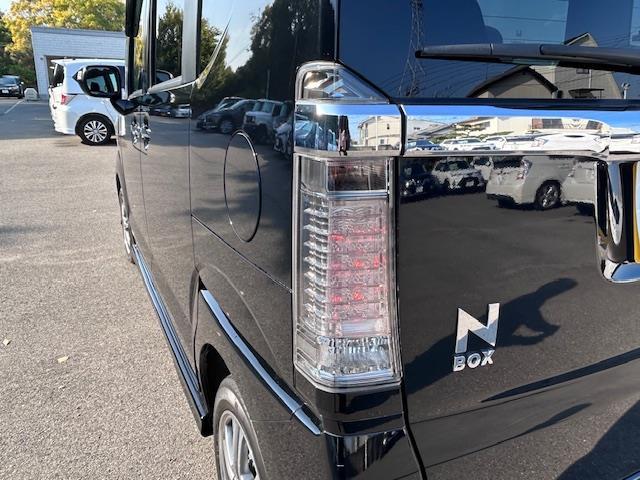 Ｎ－ＢＯＸ Ｇ・Ｌパッケージ　純正ナビ　バックカメラ　ＴＶ　片側パワースライドドア　ＨＩＤヘッドライト　ＥＴＣ　ステアリングスイッチ　オートライト　純正アルミホイール　プッシュスタート　スマートキー　アイドリングストップ（38枚目）