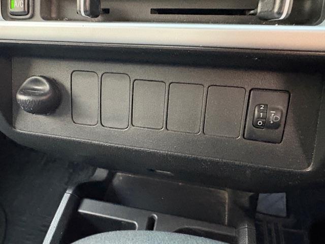 ハイゼットトラック ジャンボ　ワンオーナー　社外ミュージックプレイヤー　ＵＳＢ入力端子　純正ＬＥＤライト　フロントフォグランプ　純正フロアマット　ＥＴＣ　スペアキー１本　取扱説明書　保証書（7枚目）