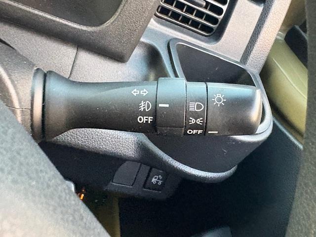 ハイゼットトラック ジャンボ　ワンオーナー　社外ミュージックプレイヤー　ＵＳＢ入力端子　純正ＬＥＤライト　フロントフォグランプ　純正フロアマット　ＥＴＣ　スペアキー１本　取扱説明書　保証書（9枚目）