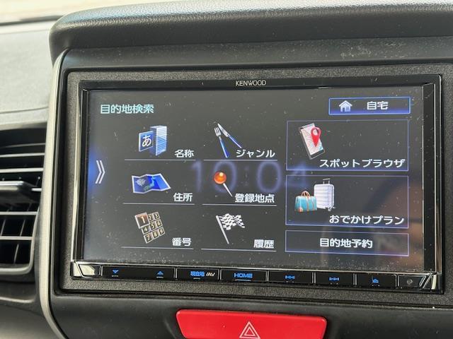 Ｎ－ＢＯＸ Ｇ　ＳＳパッケージ　ＳＤナビ　フルセグ　Ｂｌｕｅｔｏｏｔｈ　両側パワースライドドア　バックカメラ　衝突被害軽減システム　横滑り防止装置　社外ＡＷ　社外フロアマット　スペアキー１本　取扱説明書　保証書（3枚目）