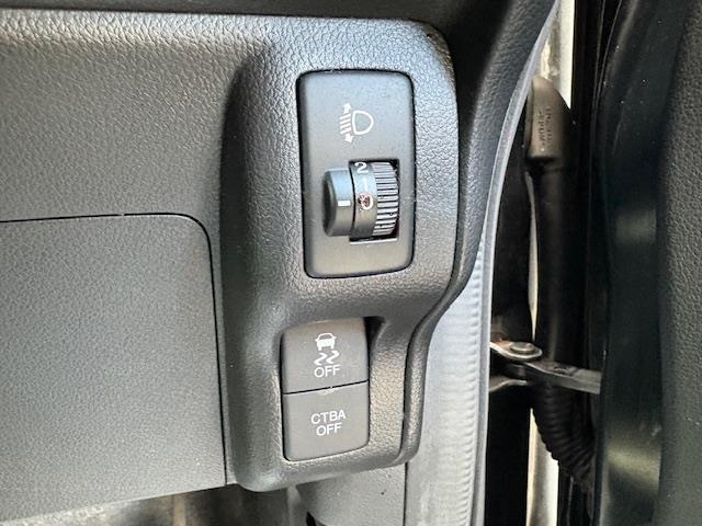 Ｎ－ＢＯＸ Ｇ　ＳＳパッケージ　ＳＤナビ　フルセグ　Ｂｌｕｅｔｏｏｔｈ　両側パワースライドドア　バックカメラ　衝突被害軽減システム　横滑り防止装置　社外ＡＷ　社外フロアマット　スペアキー１本　取扱説明書　保証書（6枚目）