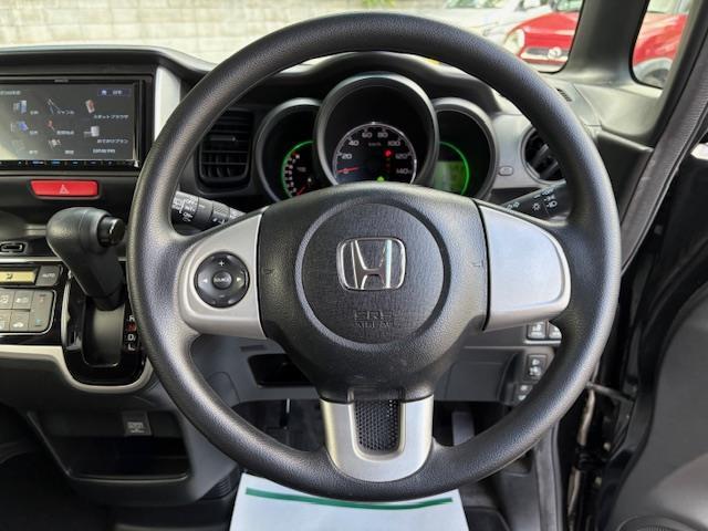 Ｎ－ＢＯＸ Ｇ　ＳＳパッケージ　ＳＤナビ　フルセグ　Ｂｌｕｅｔｏｏｔｈ　両側パワースライドドア　バックカメラ　衝突被害軽減システム　横滑り防止装置　社外ＡＷ　社外フロアマット　スペアキー１本　取扱説明書　保証書（11枚目）