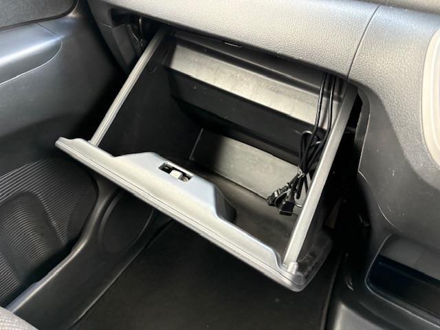 Ｎ－ＢＯＸ Ｇ　ＳＳパッケージ　ＳＤナビ　フルセグ　Ｂｌｕｅｔｏｏｔｈ　両側パワースライドドア　バックカメラ　衝突被害軽減システム　横滑り防止装置　社外ＡＷ　社外フロアマット　スペアキー１本　取扱説明書　保証書（18枚目）