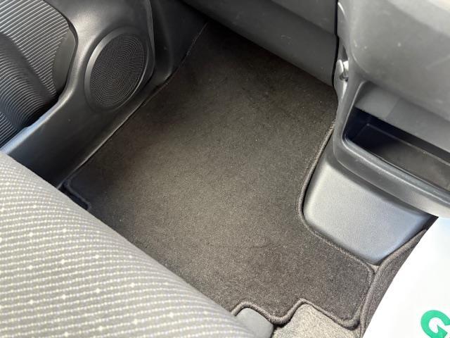 Ｎ－ＢＯＸ Ｇ　ＳＳパッケージ　ＳＤナビ　フルセグ　Ｂｌｕｅｔｏｏｔｈ　両側パワースライドドア　バックカメラ　衝突被害軽減システム　横滑り防止装置　社外ＡＷ　社外フロアマット　スペアキー１本　取扱説明書　保証書（24枚目）