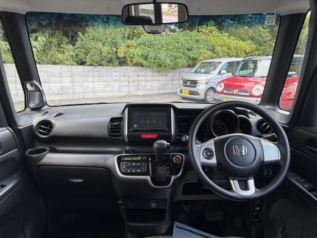 Ｎ－ＢＯＸ Ｇ　ＳＳパッケージ　ＳＤナビ　フルセグ　Ｂｌｕｅｔｏｏｔｈ　両側パワースライドドア　バックカメラ　衝突被害軽減システム　横滑り防止装置　社外ＡＷ　社外フロアマット　スペアキー１本　取扱説明書　保証書（42枚目）