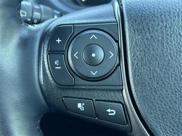 エスクァイア Ｇｉ　プレミアムパッケージ　１１型ＡＬＰＩＮＥナビ　Ｂｌｕｅｔｏｏｔｈ　両側パワスラ　クルーズコントロール　バックカメラ　衝突軽減ブレーキ　レーンキープアシスト　横滑り防止装置　コーナーセンサー　オートマチックハイビーム（9枚目）