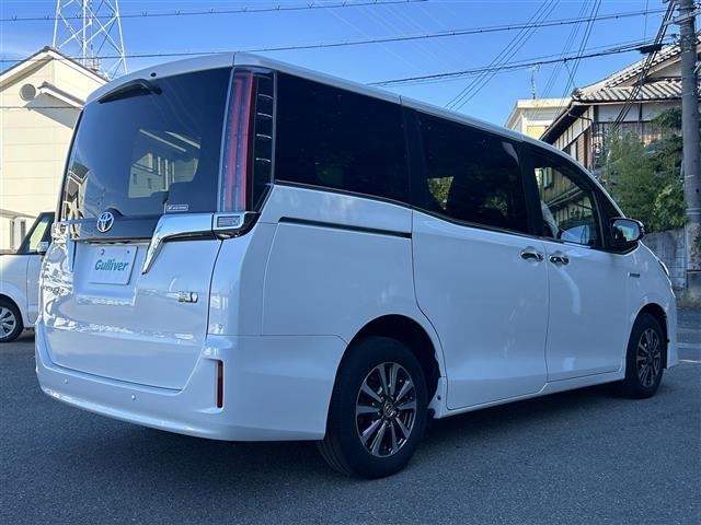 エスクァイア Ｇｉ　プレミアムパッケージ　１１型ＡＬＰＩＮＥナビ　Ｂｌｕｅｔｏｏｔｈ　両側パワスラ　クルーズコントロール　バックカメラ　衝突軽減ブレーキ　レーンキープアシスト　横滑り防止装置　コーナーセンサー　オートマチックハイビーム（37枚目）